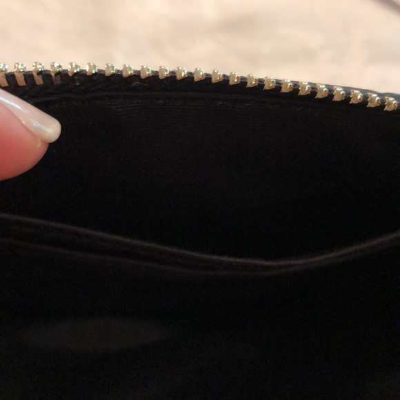 🎉HP🎉Coach embossed sig leather wristlet-midnight - Picture 5 of 5